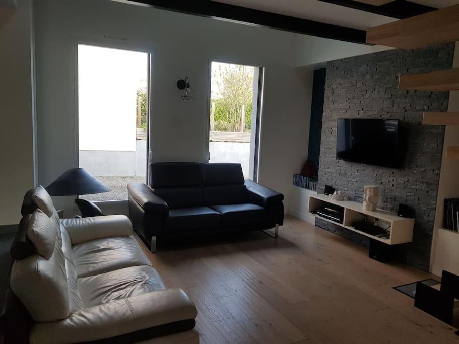 9 Pers 160 M² +Jardin- 10Mn Nantes -30Mn Mer Bouguenais Exteriör bild